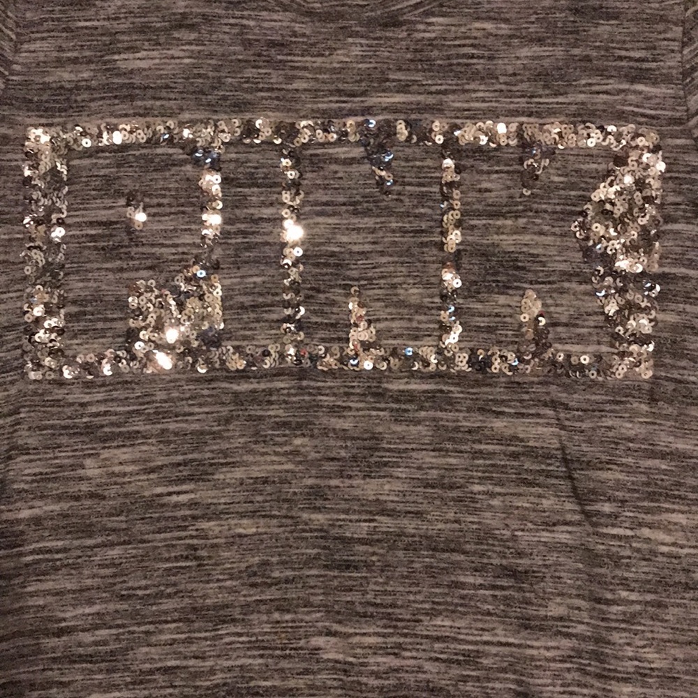 VS Pink Round Neck Sequined Short SleeveT XS